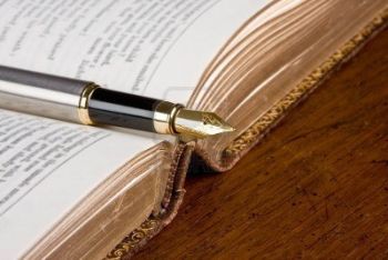 NO SE VIVE DE LA POESÍA, SE VIVE POR ELLA: JUAN DOMINGO ARGUELLES