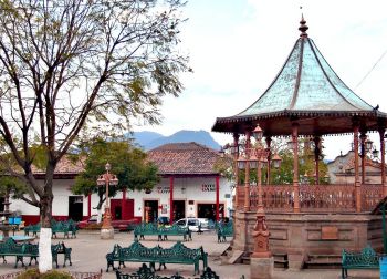 La Ruta de México, el Pueblo Mágico de Santa Clara del Cobre, Michoacán 