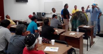 IPN impulsa competitividad de pescadores y productores de camarón