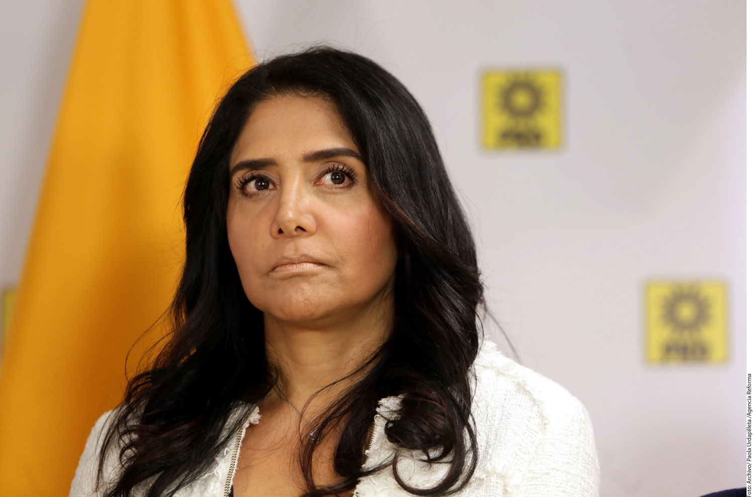 Alejandra Barrales no renunciará al PRD