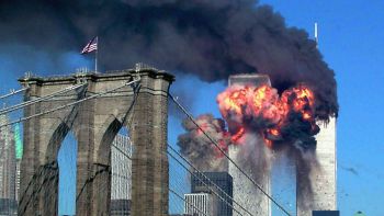 FBI publica fotos nunca vistas del atentado en el Pentágono.