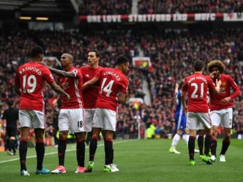 AVANZA EL MANCHESTER UNITED EN LA LIGA DE EUROPA