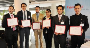 RECIBEN BECA EXXONMOBIL SEIS ESTUDIANTES DE LA UNAM