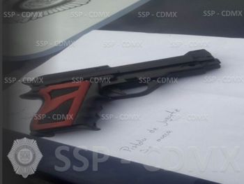 SSP-CDMX ASEGURA A MENOR POR INTENTO DE ROBO CON ARMA RÉPLICA EN VENUSTIANO CARRANZA