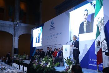 Llama Jefe de Gobierno a Presidente de la República a retomar discusión sobre incremento al salario mínimo