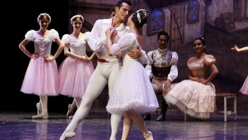 Regresa el ballet Coppelia al Teatro de la Ciudad Esperanza Iris