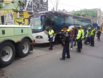 Semovi sanciona unidades que prestaban servicio turístico sin autorización