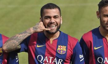 DANI ALVES HABLA DE SU SALIDA DEL BARCELONA