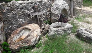 ENTREGAN AL INAH 179 PIEZAS ARQUEOLÓGICAS EN IZAMAL, YUCATÁN