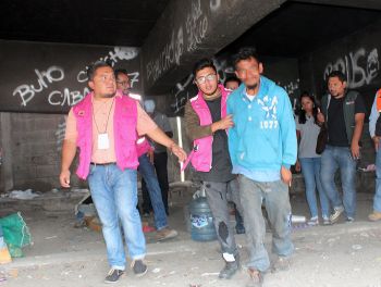 ATIENDE CEDA A PERSONAS EN SITUACIÓN DE CALLE