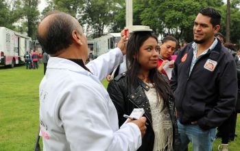 ACUDEN MIL 500 PERSONAS A FERIA DE LA SALUD FICEDA 2017