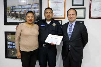 RECONOCE FICEDA LABOR DE POLICÍA ANTE ASALTO