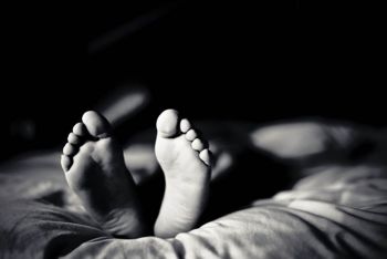 AFECTA SÍNDROME DE PIERNAS INQUIETAS LA CALIDAD DE SUEÑO DE LAS PERSONAS