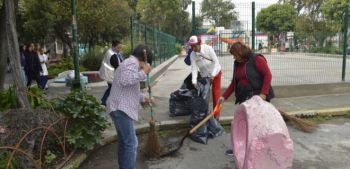 DESAZOLVE, DESHIERBE Y BARRIDO EN PARQUE DE SAN ANDRÉS EN AZCAPOTZALCO