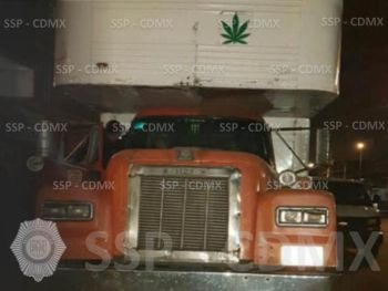 DETENCIÓN DE DOS SUJETOS POR ROBO DE COMBUSTIBLE EN LA DELEGACIÓN IZTAPALAPA