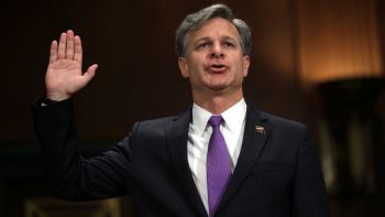 SENADO DESIGNA A WRAY FRENTE AL FBI