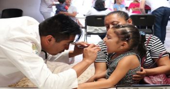 Brigada politécnica lleva cultivos hidropónicos y composta a Michoacán