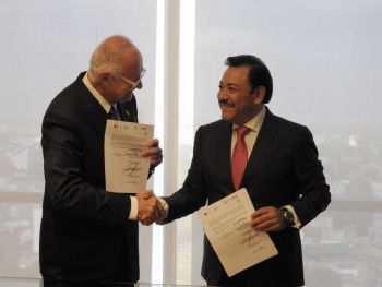 La Semovi y la Escuela Libre de Derecho firmaron un convenio de colaboración