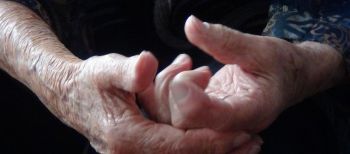 Proceso penal contra un hombre que presuntamente violó a su abuela