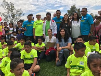 Inaugura Claudia Sheinbaum deportivo en San Pedro Mártir