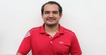 Pretende polítecnico competir en industria automotriz con autos eléctricos