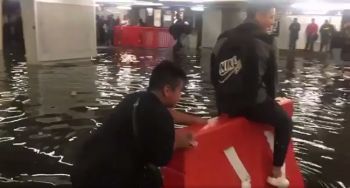 HACEN NEGOCIO CON INUNDACIONES EN EL METRO