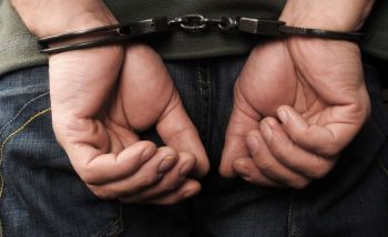 Cumplimenta PDI orden de reaprehensión contra sentenciado por incumplir suspensión condicional