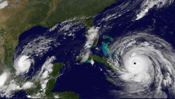 IRMA BAJA DE INTENSIDAD PERO CAUSA ESTRAGOS EN EEUU
