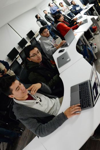 INAUGURA LA FACULTAD DE INGENIERÍA DE LA UNAM EL iOS DEVELOPMENT LAB PARA DESARROLLAR APLICACIONES