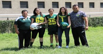 Ola verde de Upiicsa lanza equipo de fútbol americano femenil