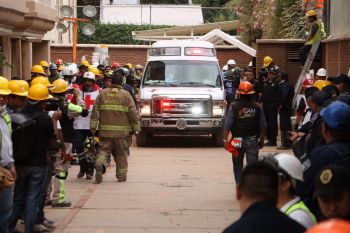 ISRAEL MANDA 70 ESPECIALISTAS EN TERREMOTOS