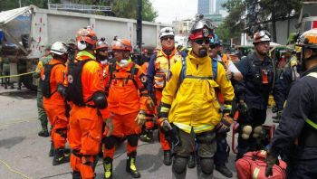 Semovi, con la representación del GCDMX, coordina acciones de rescate el Álvaro Obregón 286.
