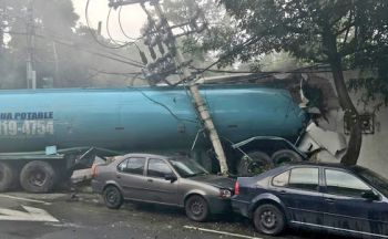 ENJUICIAN A CHOFER DE PIPA QUE CAUSÓ CARAMBOLA EN CONSTITUYENTES