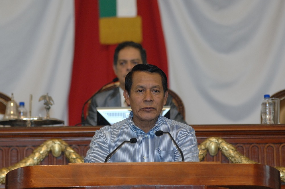 Sheinbaum no puede ser candidata de Morena a la Jefatura CDMX: Darío Carrasco