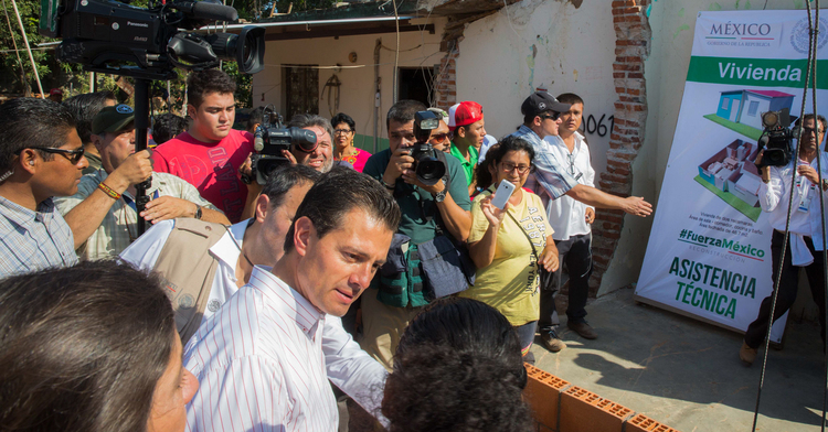 Avanza reconstrucción en Oaxaca y Chiapas