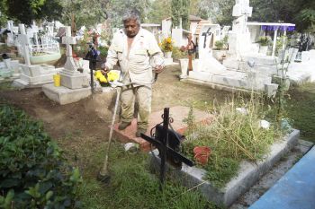 XOCHIMILCO REMOZA PANTEONES PARA  RECIBIR ALMAS DE VIVOS Y MUERTOS