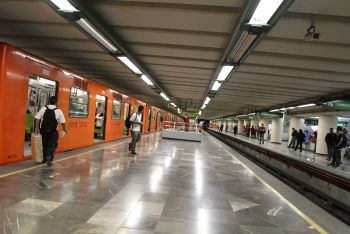 Horario de Metro para Día de Muertos