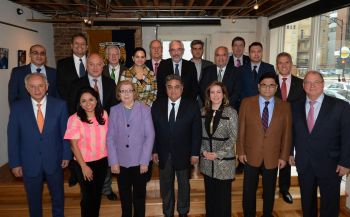 NO DEBEN EXISTIR MUROS Y MENOS PARA EL CONOCIMIENTO, AFIRMÓ EL RECTOR DE LA UNAM EN CHICAGO