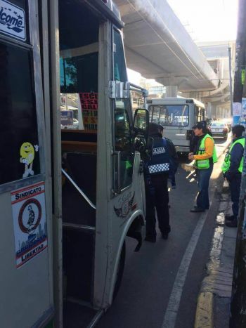 La Semovi, implementó operativos de verificación al transporte público concesionado