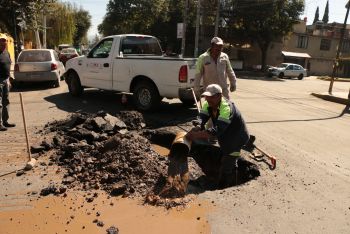 CONTINÚAN LOS TRABAJOS DE REPARACIÓN EN LA INFRAESTRUCTURA HIDRAULICA