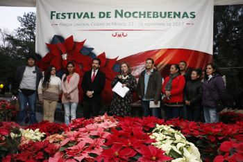 INICIA FESTIVAL DE NOCHEBUENAS EN PARQUE LINCOLN 