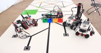 Construyen en IPN robots con piezas de plástico