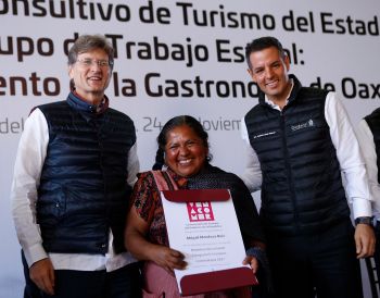 Oaxaca está de pie, pese a sismos, este año registra aumento de turistas: De la Madrid