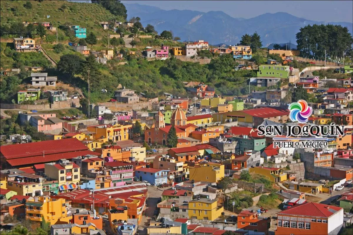 La Ruta de México, el Pueblo Mágico de San Joaquín, Querétaro       