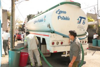 SE EXTIENDE  PROGRAMA EMERGENTE DE REPARTO DE AGUA POR TANDEO EN XOCHIMILCO