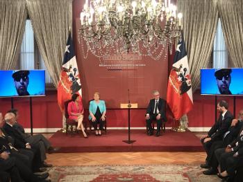 Jefa de Estado promulgó ley que crea un mecanismo de estabilización del precio del cobre 