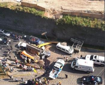 DAN DE ALTA A CINCO LESIONADO POR RETROEXCAVADORA EN HUIXQUILUCAN