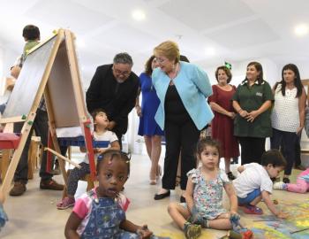 Michelle Bachelet, inauguró nuevo jardín infantil Las Torres en Quilicura