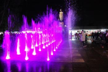 INAUGURA DIONE ANGUIANO FUENTE CUITLÁHUAC Y CELEBRA DÍA DE REYES CON MÁS DE 7 MIL NIÑOS