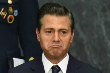 LÁMPARAS LED IRRITAN VISIÓN DE PEÑA Y SU GABINETE